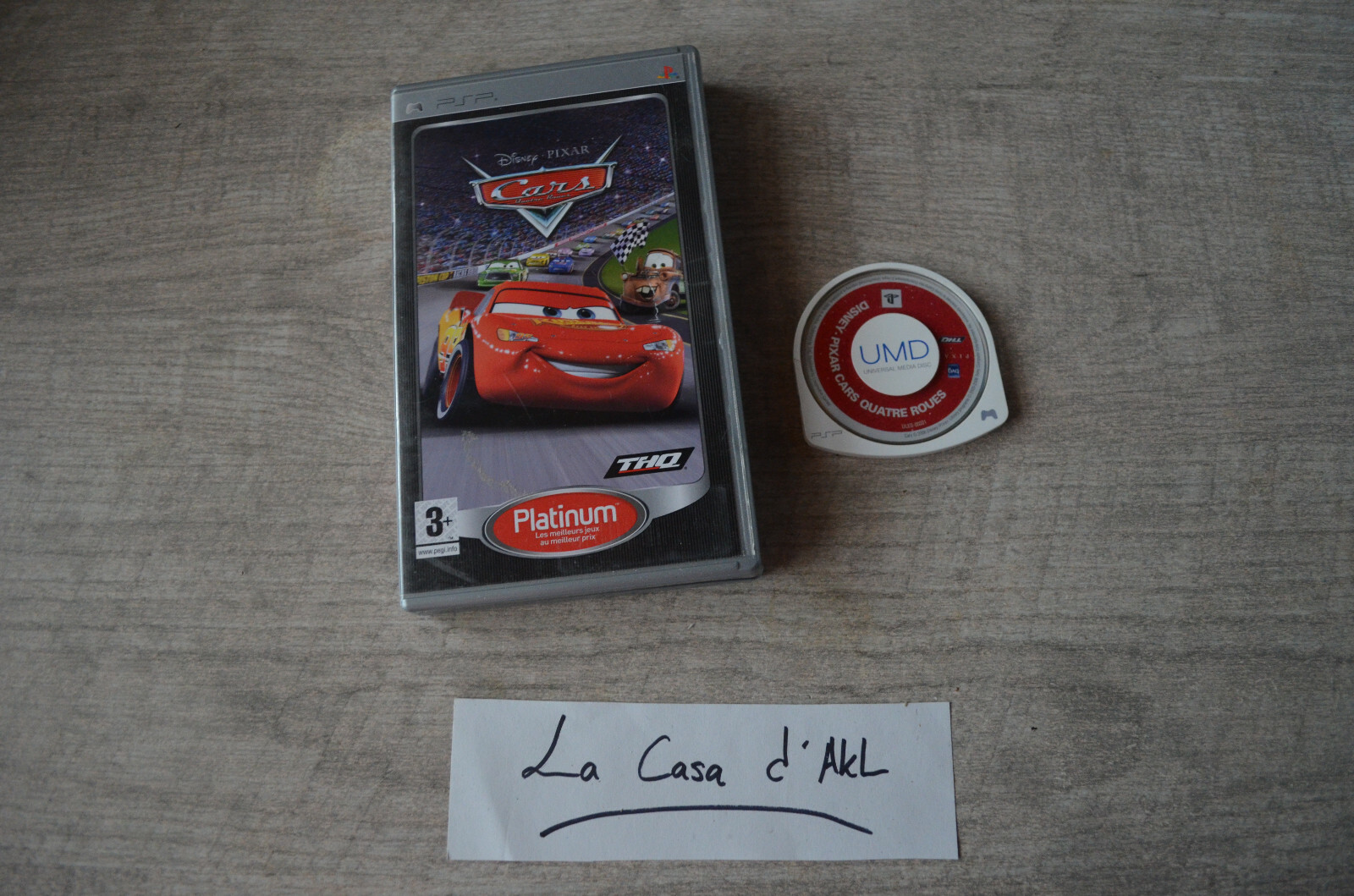 Cars Quatre Roues sans notice sur PSP FR TBE