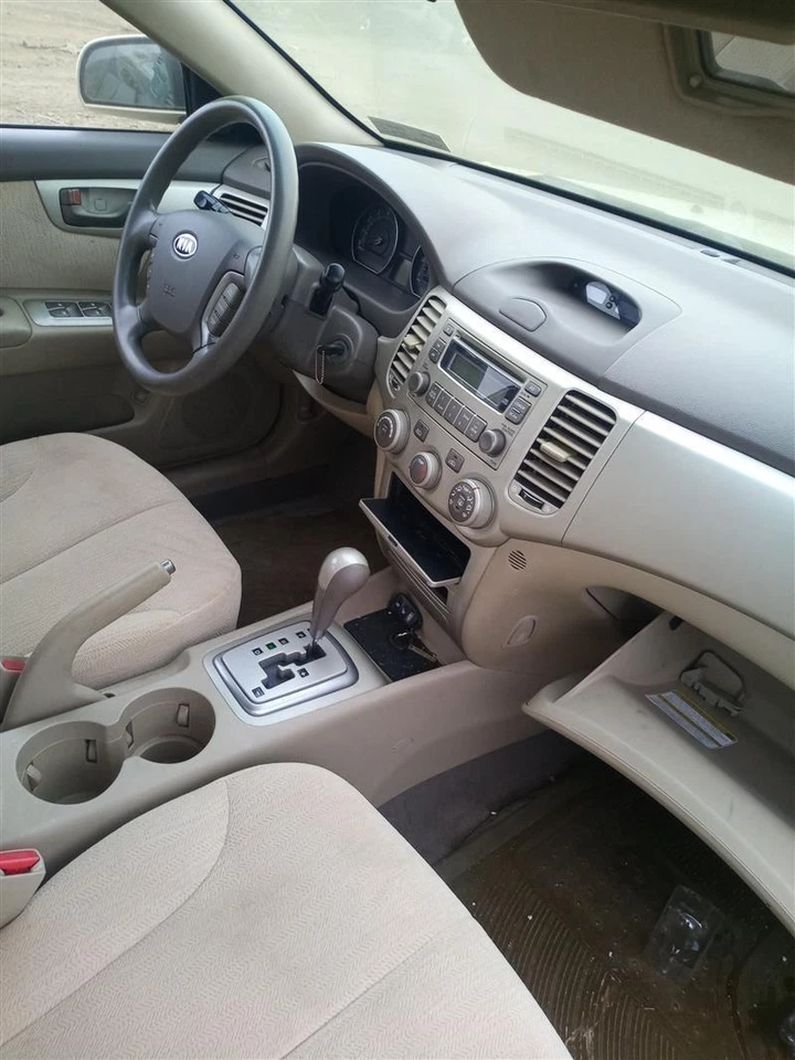 Conjunto de espejo retrovisor izquierdo KIA OPTIMA 2008 dorado 439649 - usado, 192 k millas Foto 3 de 4