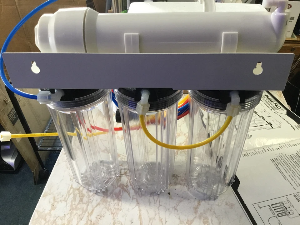 Sistema de ósmosis inversa Coralife Pure-Flo 50 gpd Foto 2 de 4