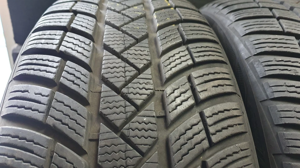 2x Winterreifen Vedestein WinTrac Pro 205/60 R17 93H 6,0mm DOT: 3119 - Bild 2 von 2