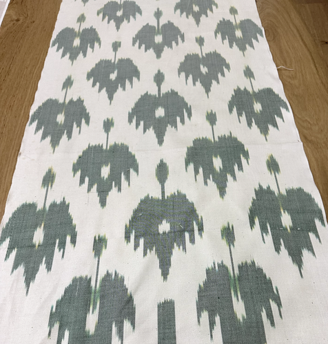11 Yard Yard HAND MADE UZBEK Natural SILK IKAT ADRAS FABRIC # 7411 - Picture 3 of 4