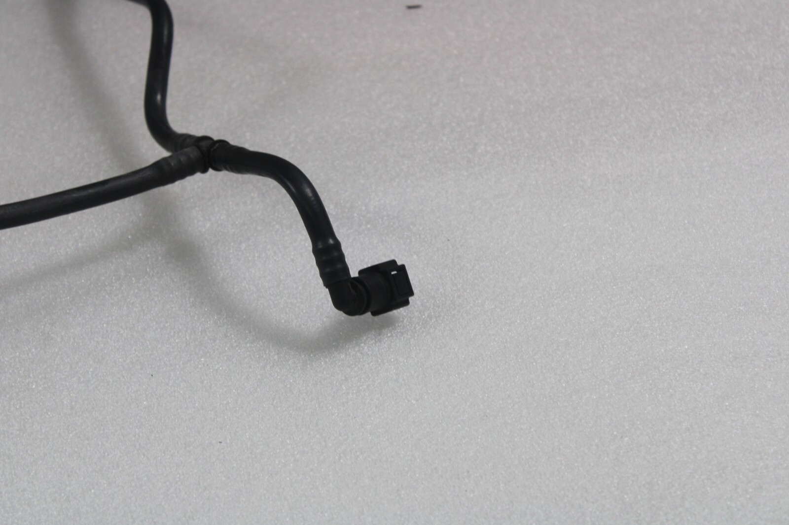 Ferrari California T, Depressor Connector Pipe, Used, P/N 303286