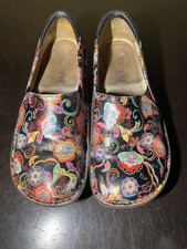 alegria debra paisley party