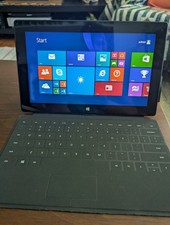 Mcrosoft Surface RT (version 1) 32GB with Key...