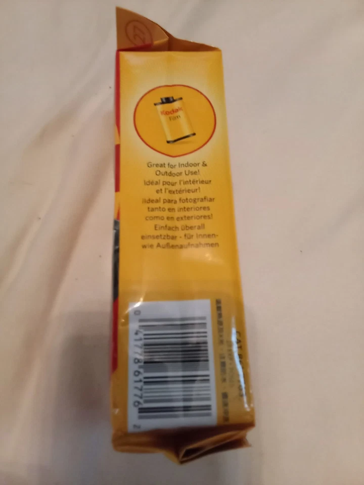 Kodak FunSaver Single Use Camera 27 Exposure Never Opened (EXPIRED) - Image 2 of 4