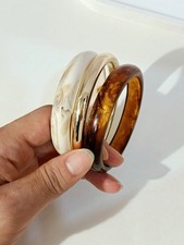 3pcs Multicolor WO Acrylic Bangle Set Gold Tone Retro Elegant Bracelets