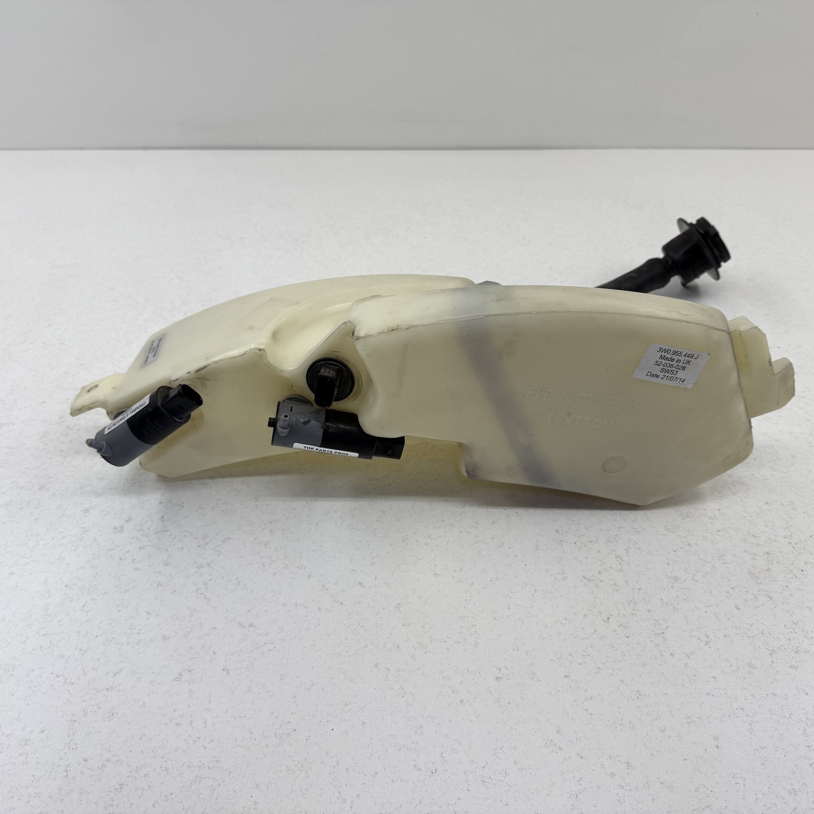 Bentley Flying Spur 2014-2018 Washer reservoir P/N 3W0955449J