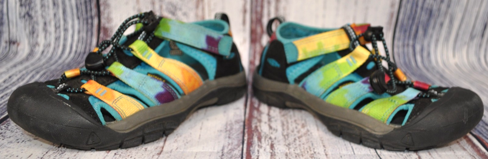Sandali Keen grandi bambino US 2 EU 34 UK1 tie dye arcobaleno Newport H2 escursionismo in acqua