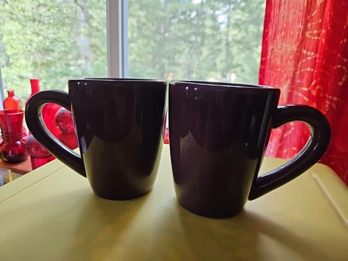 Espana Tabletops Handpainted Collection Purple/Plum Mugs