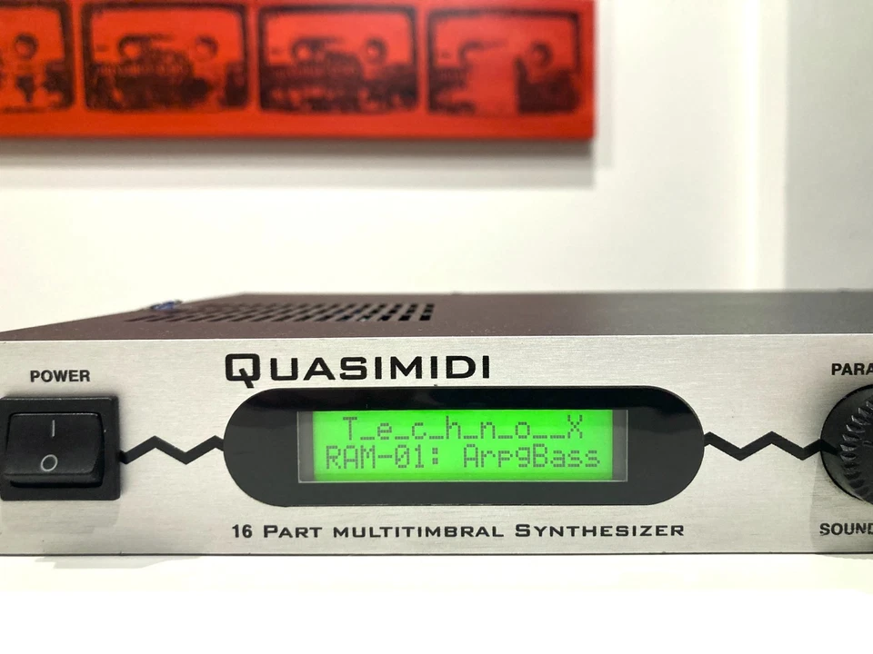 Quasimidi Technox Synth 1995 - 90's techno, rave, IDM, electronica Sound module - Imagen 2 de 3