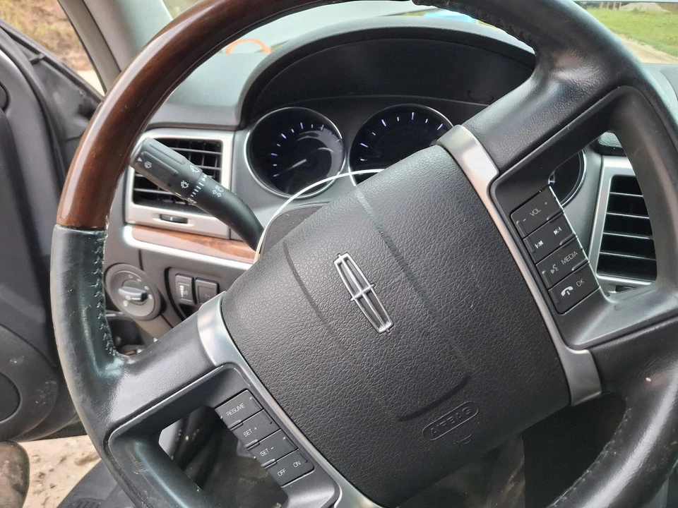 Used Alternator fits: 2012 Lincoln Mkz  Grade A - Image 2 of 4