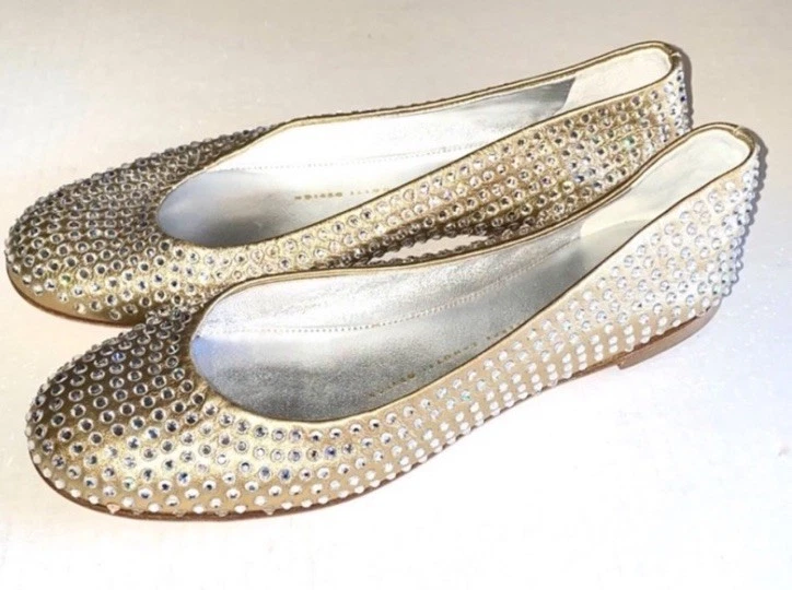 Zapatos planos de ballet Giuseppe Zanotti metálicos dorados de cristal de Swarovski-37,5 7,5 usados en excelente estado Foto 4 de 4