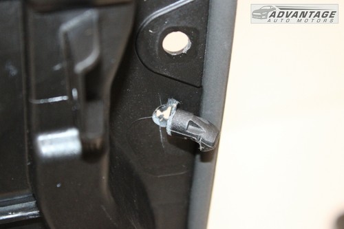 2020-2022 HYUNDAI PALISADE FRONT LEFT SIDE DOOR WINDOW REGULATOR & CARRIER OEM - Picture 6 of 7