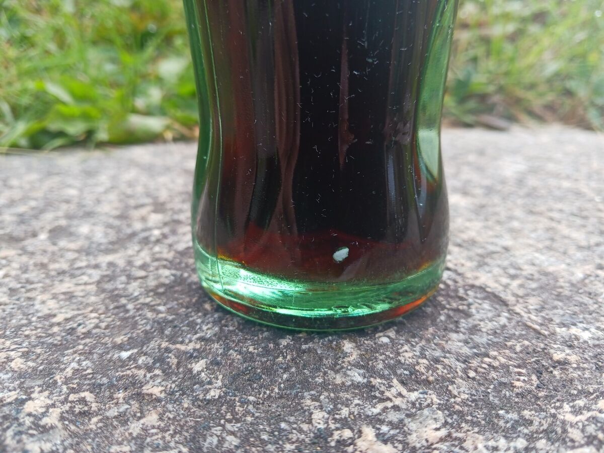 Rare 1952 6floz Unopened Hobble-Skirt Coke Cola Bottle Rare 1952 6floz Unopened Hobble-Skirt Coke Cola Bottle