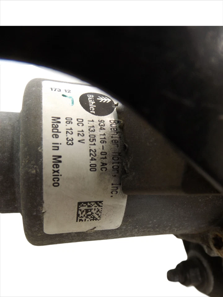 2009-2017 Chevrolet Traverse Power Brake Booster Vacuum Pump 22819443 OEM USED - Image 4 of 4