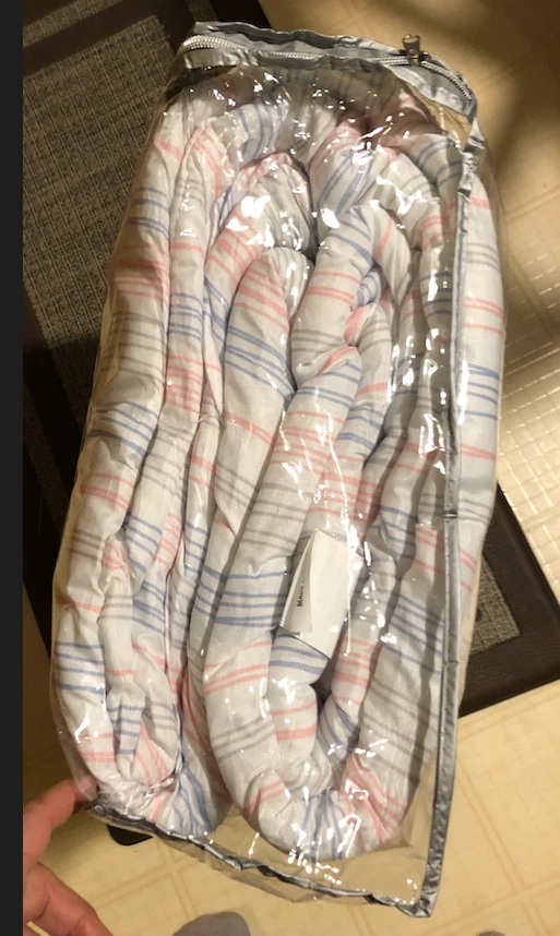 VILLA Bedding Collection FULL/QUEEN - 1 comforter & 2 queen size shams  NEW! - Image 4 of 4