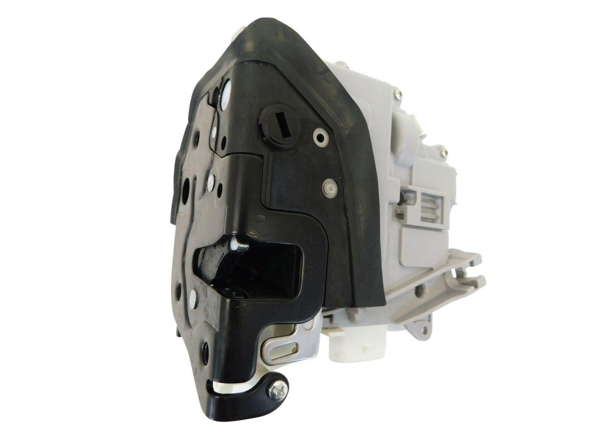 Sold 2004 BMW 745li Rear Driver Door Lock Actuator 51 22 7 202 127