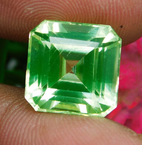 12.15 Ct Top Quality Top Color Gorgeous Peridot Gemstone Certified From Pakistan - Imagen 2 de 8
