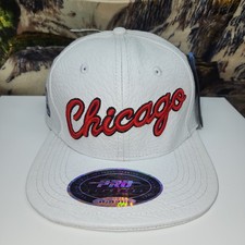 BNWT Vintage 90s Chicago Bulls White Leather NBA Pro Standard Strapback Hat Cap