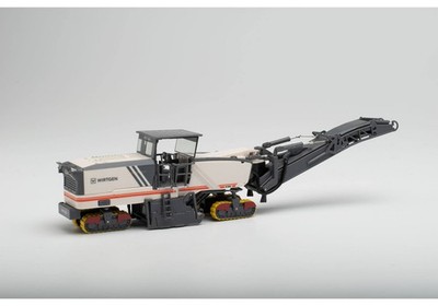 HO 1:87 Herpa # 312561 Wirtgen Asphalt Milling Machine - Wirtgren Logo