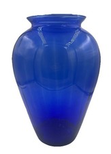 Vintage Large 13  Hand Blown Cobalt Blue Lightly Paneled/Ribbed Glass Vase