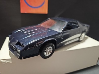 Vntg Ertl 1986 Chevrolet Camaro Z28 1:24 Scale Blue Dealer Promo Car NIB