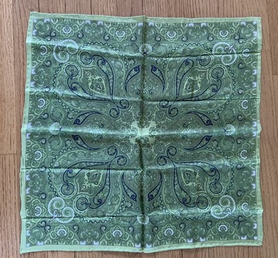 100% Silk Scarf Green Navy Paisley Made In Italy Hand Rolled Edge 21  Square 