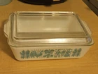 Pyrex Butterprint 471 Vintage 1.5 Qt Glass Rectangular Casserole Dish w/ Lid