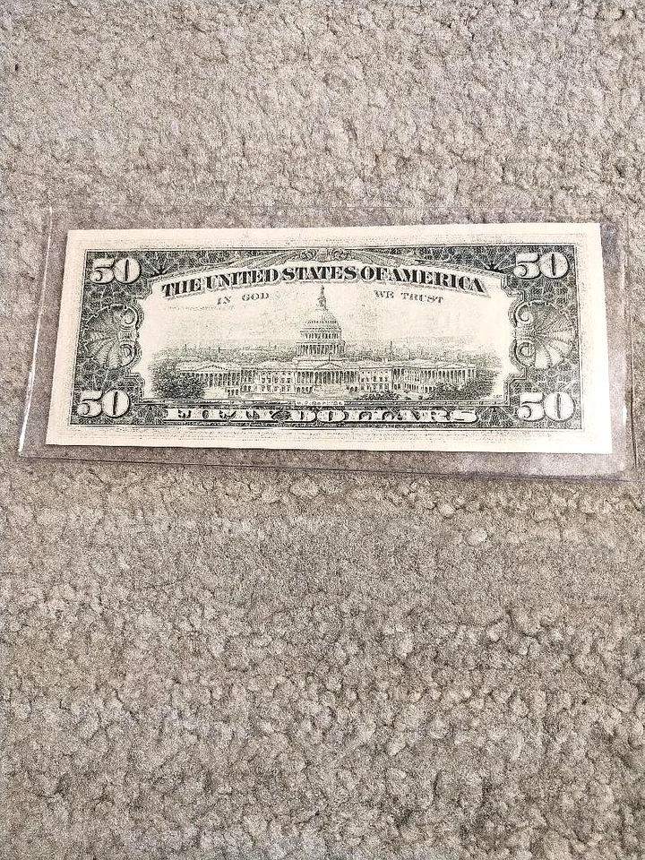 1990 $50 FED RES NOTE FANCY SERIAL NO. D 89898792 A CRISP UNC SMALL PORTRAIT - Image 2 of 2