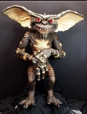 Gremlins Evil Gremlin Life-Size Puppet Prop Replica BRAND NEW 161TT21