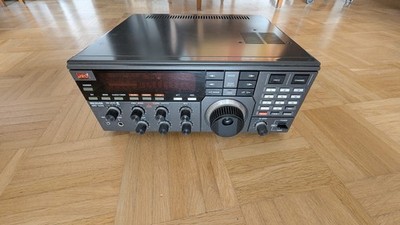 JRC NRD-525G mit NVA-88 - Kurzwellenempfänger mit externem Lautsprecher
