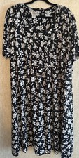 JBS Women’s Size 22W Blk/White Rayon Dress