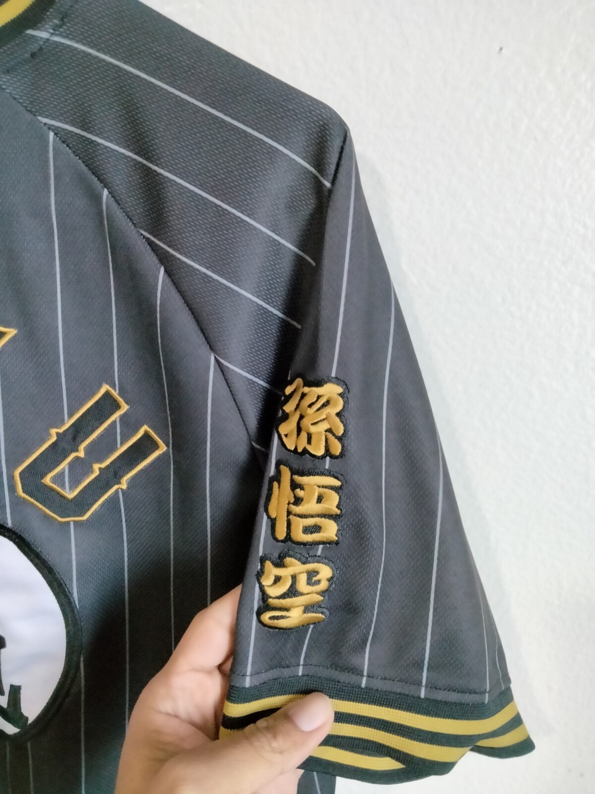 Box Lunch Dragon Ball Z Goku Embroidered Jersey Size L Gem