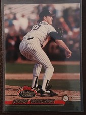 JEREMY HERNANDEZ SAN DIEGO PADRES 1993 TOPPS STADIUM CLUB BASEBALL CARD #392
