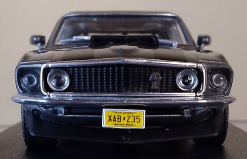 FORD MUSTANG BOSS 429 1969 JOHN WICK 1/43 GREENLIGHT - Imagen 8 de 8