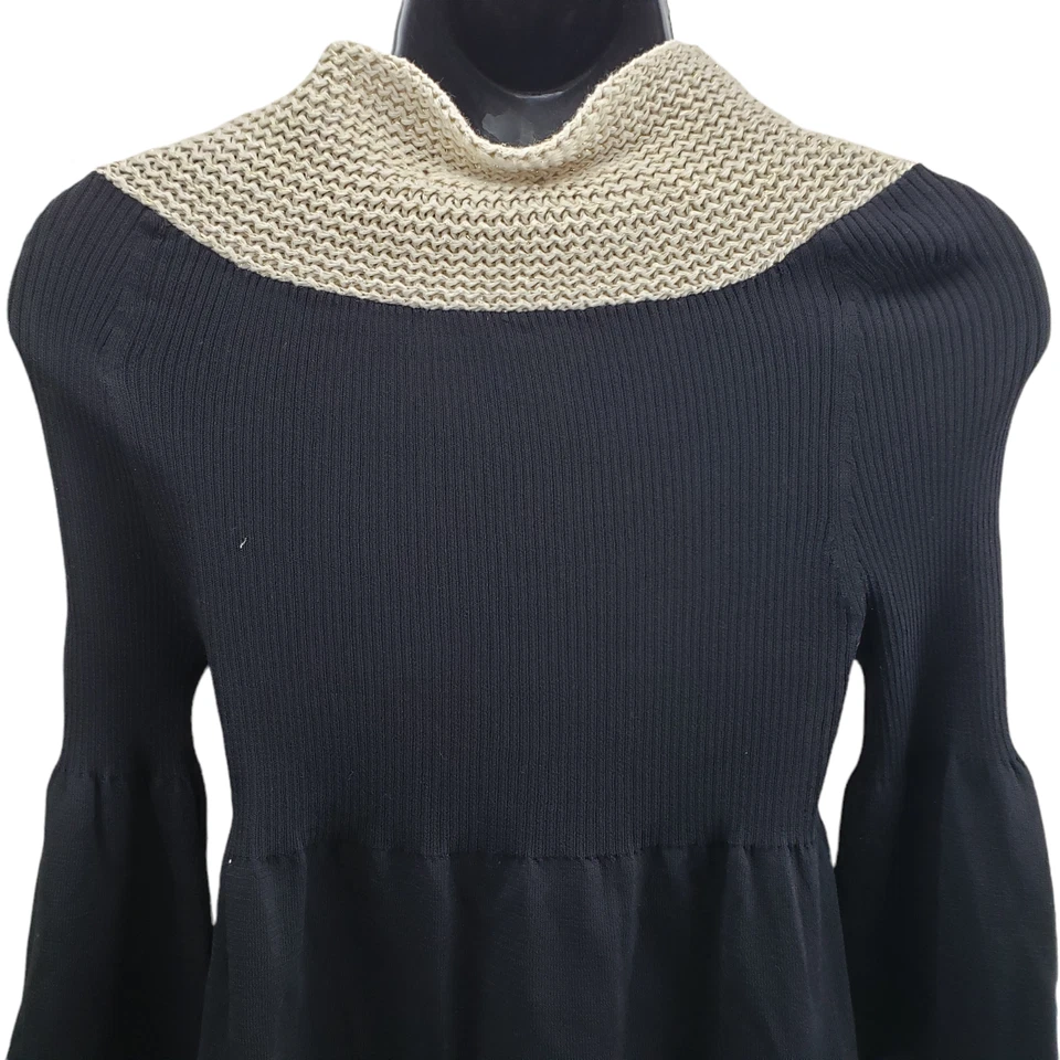 Camisa para mujer Hazel pequeña negra tostada hilo dorado tejido suéter elástico Foto 4 de 4