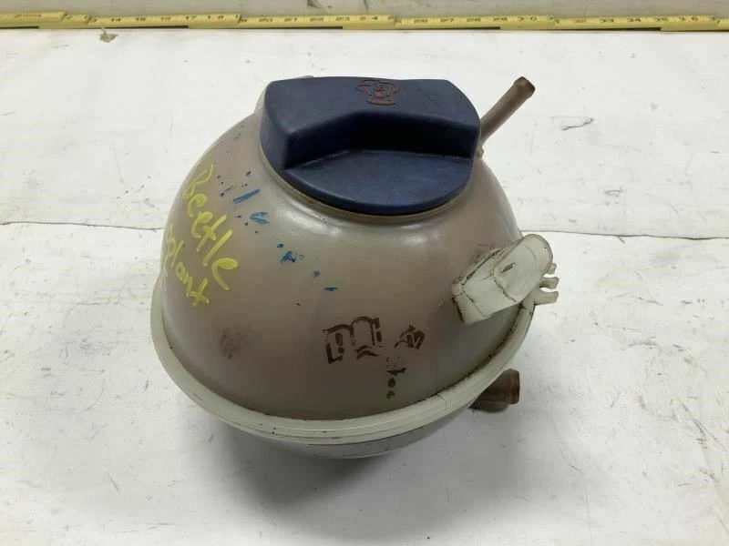 VOLKSWAGEN BEETLE CONVERSÍVEL 2.0L 2000-2010 RESERVATÓRIO DE LÍQUIDO DE ARREFECIMENTO DE FÁBRICA - Imagem 3 de 4