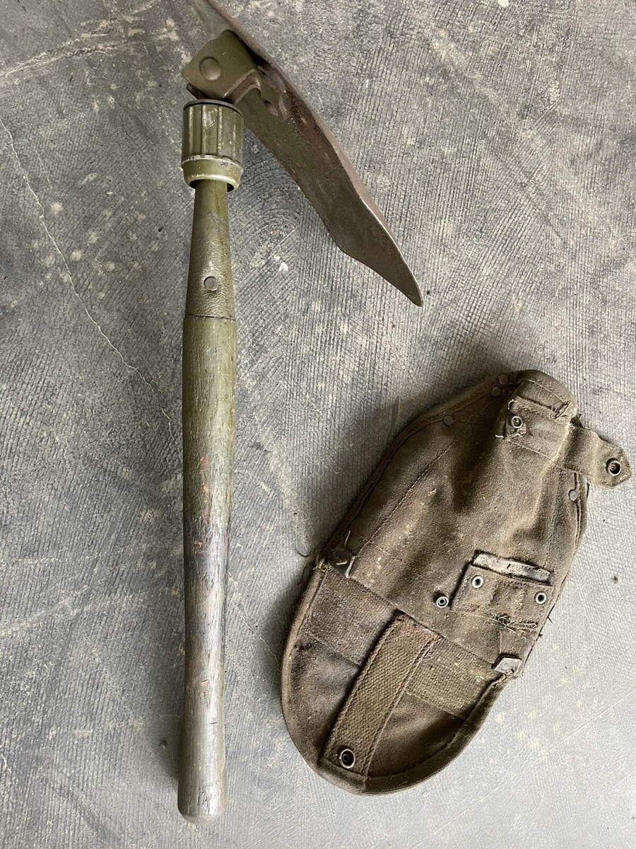 Vintage 1945 Ames US Military Issue Folding Shovel Entrenching