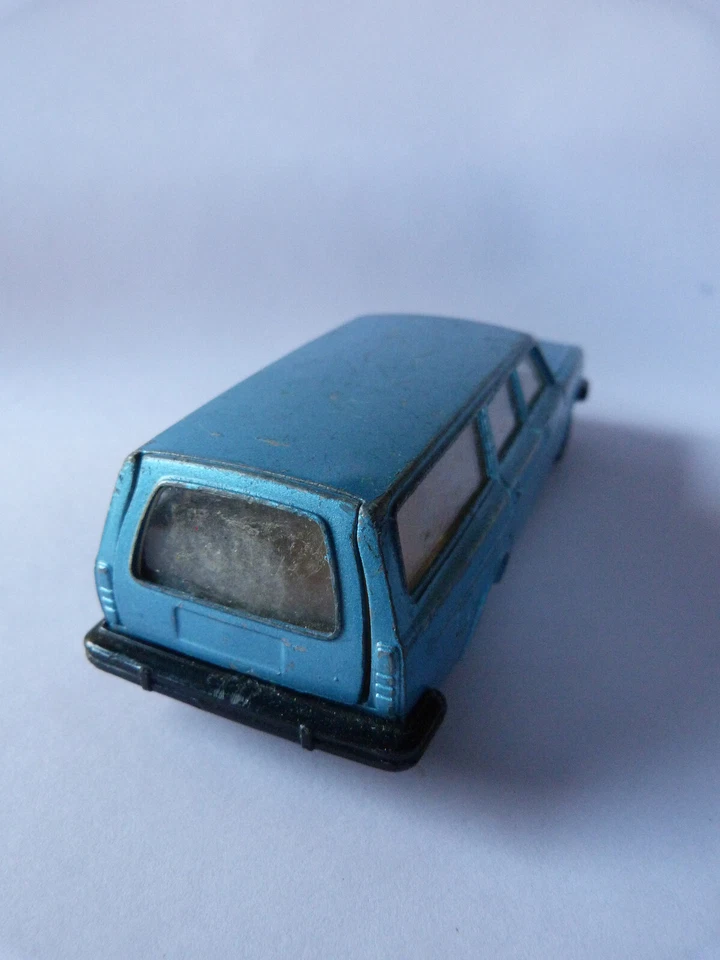 Dinky Toys - Volvo 265 DL estate car - Made in England - Photo 3/4
