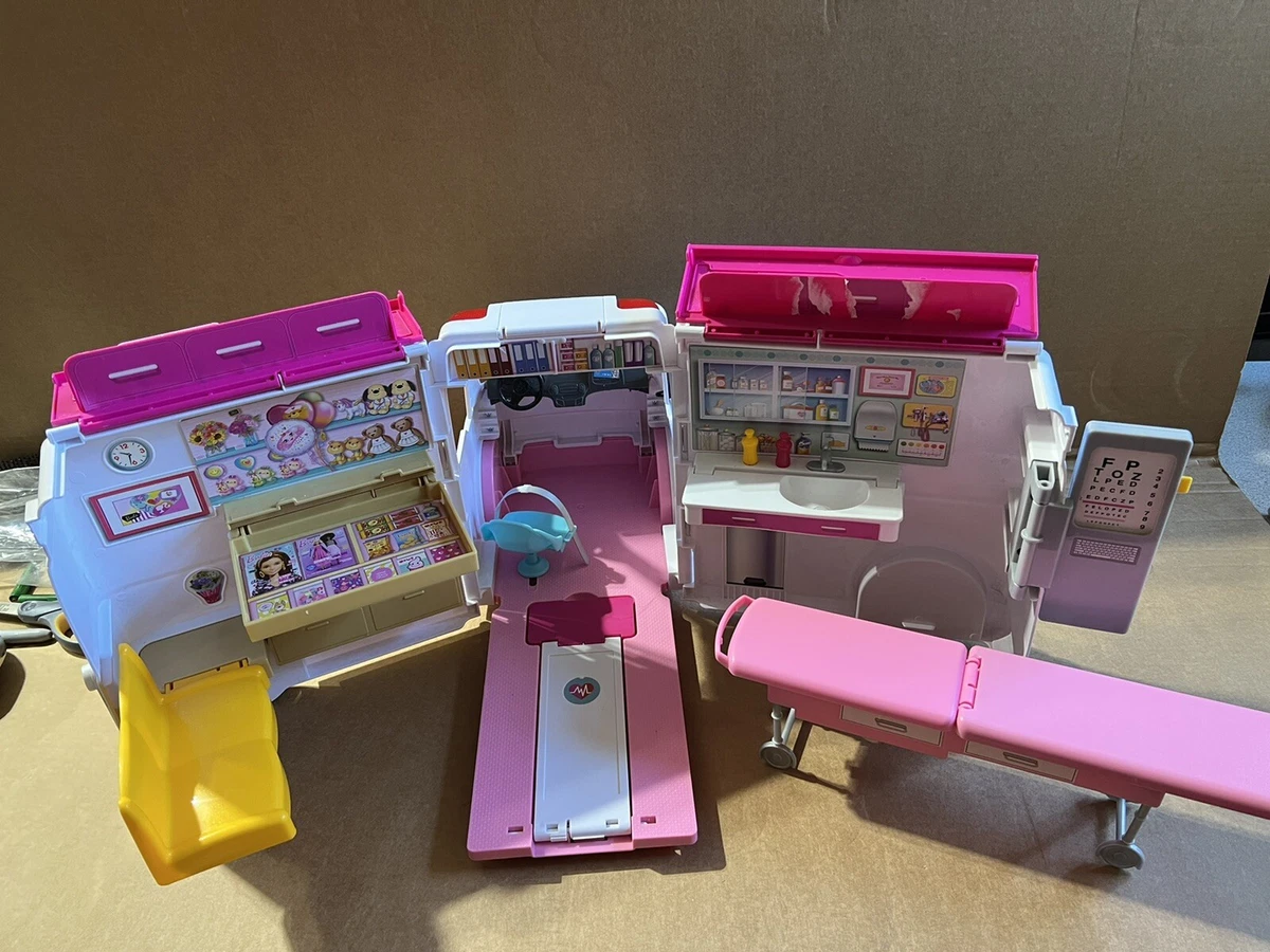 har taget fejl Horn konsonant Barbie Care Clinic Playset Ambulance Transforms To Hospital Lights Sound  GUC | eBay