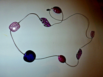 Yves Rocher/ Lbvyr Modeschmuck Halskette/Kette silber mit lila Stein- NEU & OVP