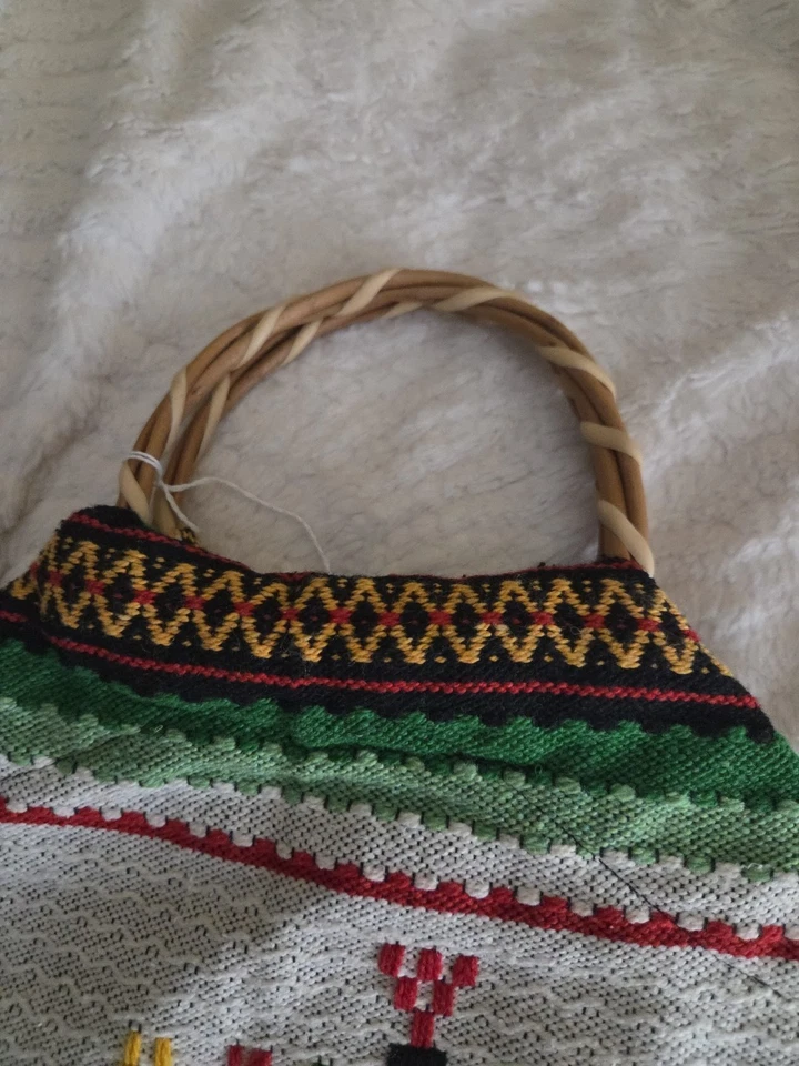 Винтажная уникальная мексиканская/гуатамаланская сумка ручной работы с вышивкой для рынка. - Изображение 4 из 4