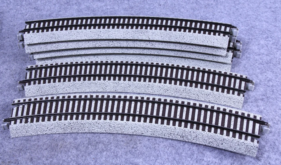 The Showcase Line T Track 00292 Curved Track 24" Radius 30 Degree 155#S-Scale - Image 3 of 4