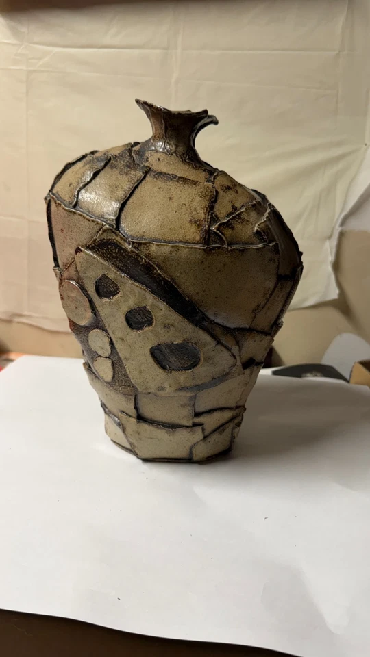 Jarrón grande de cerámica artística de estudio hecho a mano escultural de cerámica texturizada de 14" Foto 2 de 4