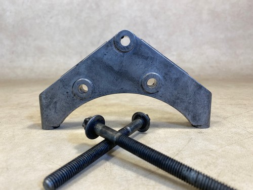 Mercedes G Klasse W463 G400 4.0 CDI OM628 Original Kompressor Halterung...