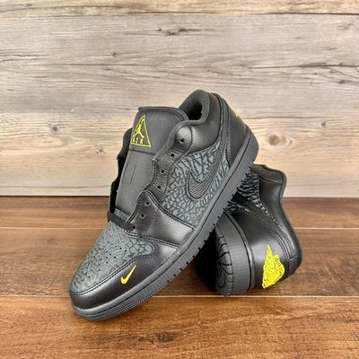 Nike Air Jordan 1 Low Mens Size 9.5 Black Anthracite Tour Yellow