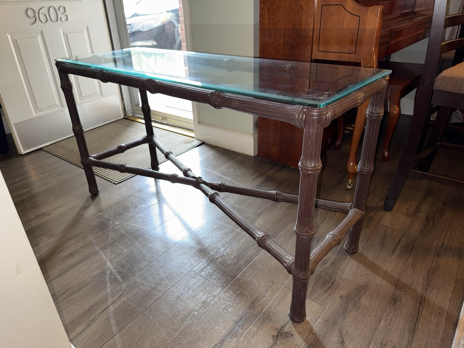 Glass Topped Solid Wood Bamboo Accent Dining Room Table – VGC – GORGEOUS TABLE