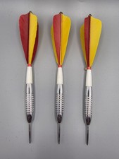 Vintage Unicorn Yellow And Red Feathers Set Of Darts With Case