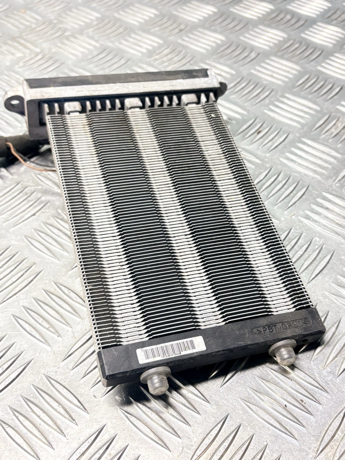 Ford Focus PTC heater matrix element 3M51-18K463-FD identification view