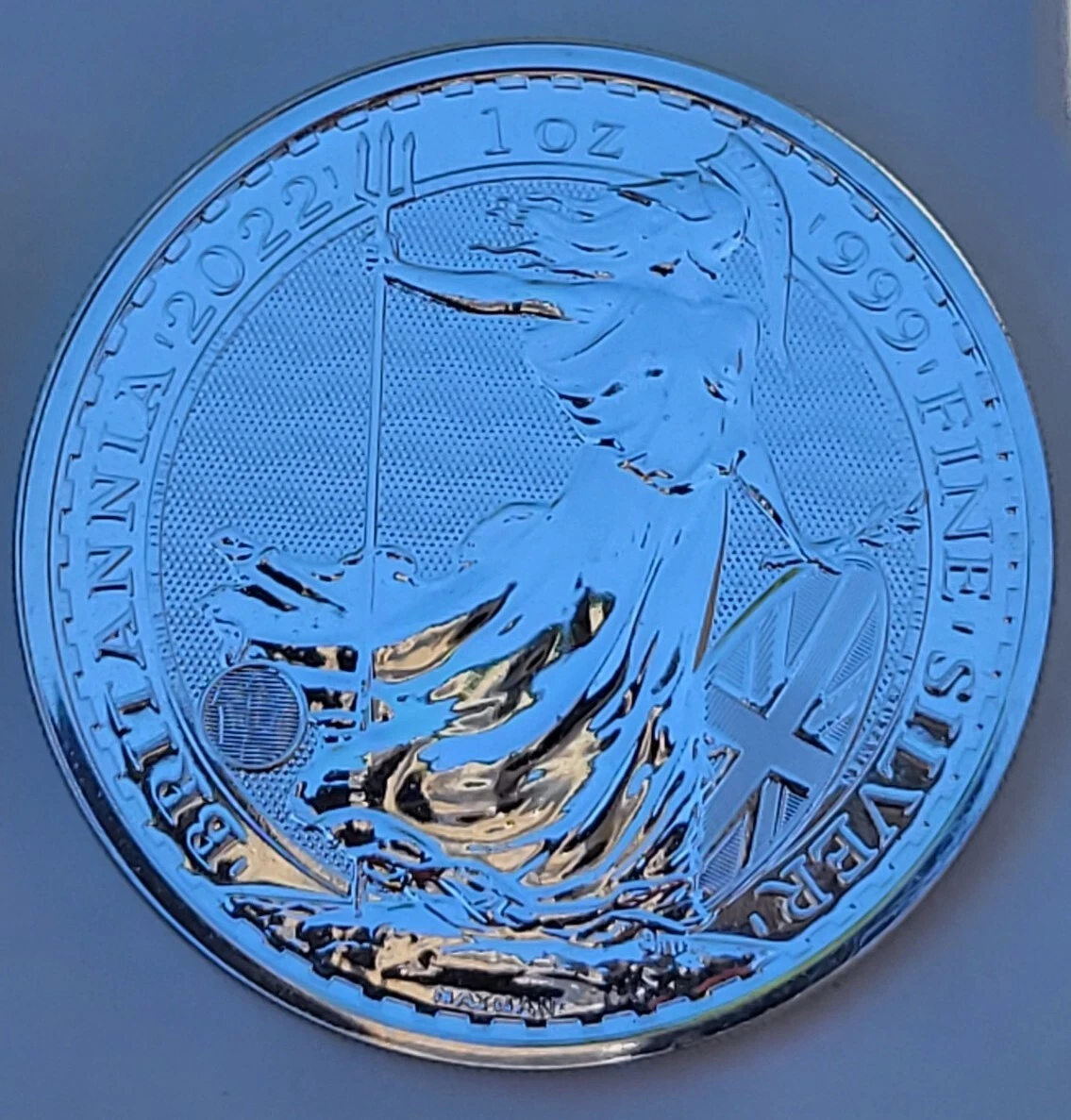 2022 Royal Mint Britannia / 1 oz .999 Fine Silver IN Cap/ QE2s Coin🇬🇧Low Price